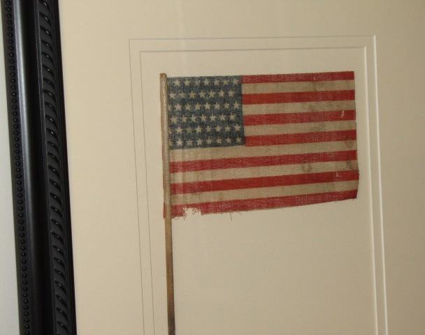 ANTIQUE STAR FLAG IMAGE