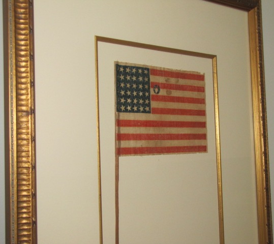 ANTIQUE FLAG IMAGE