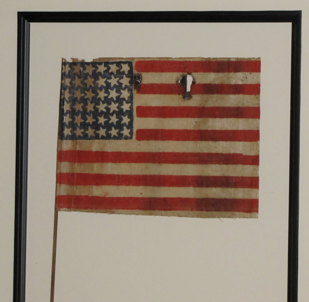 ANTIQUE FLAG IMAGE