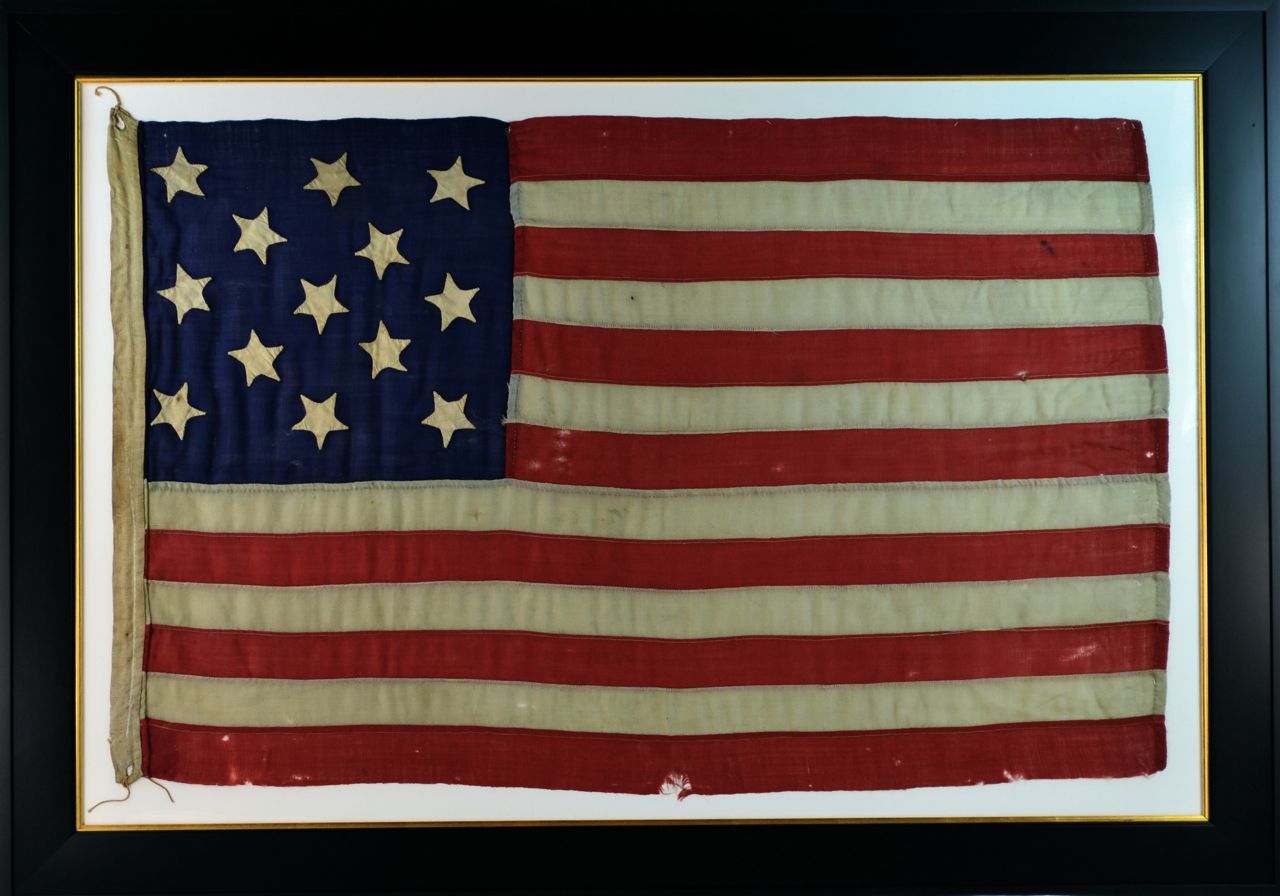 13 STAR FLAG IMAGE