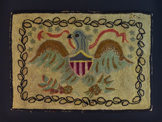 ANTIQUE RUG EAGLE IMAGE