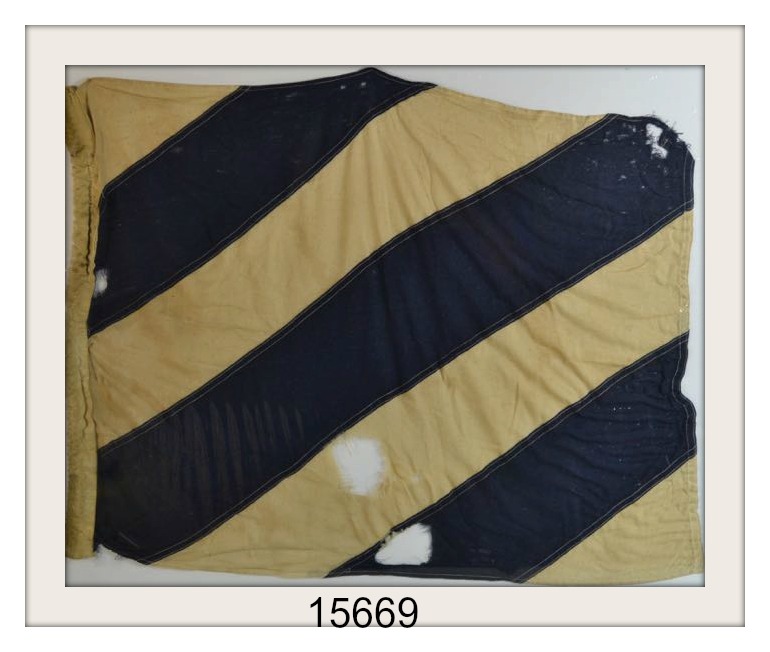 ANTIQUE NAUTICAL SIGNAL FLAG IMAGE